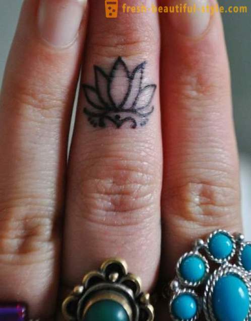 Tattoo „Lotus”: ennek hatásai lányok
