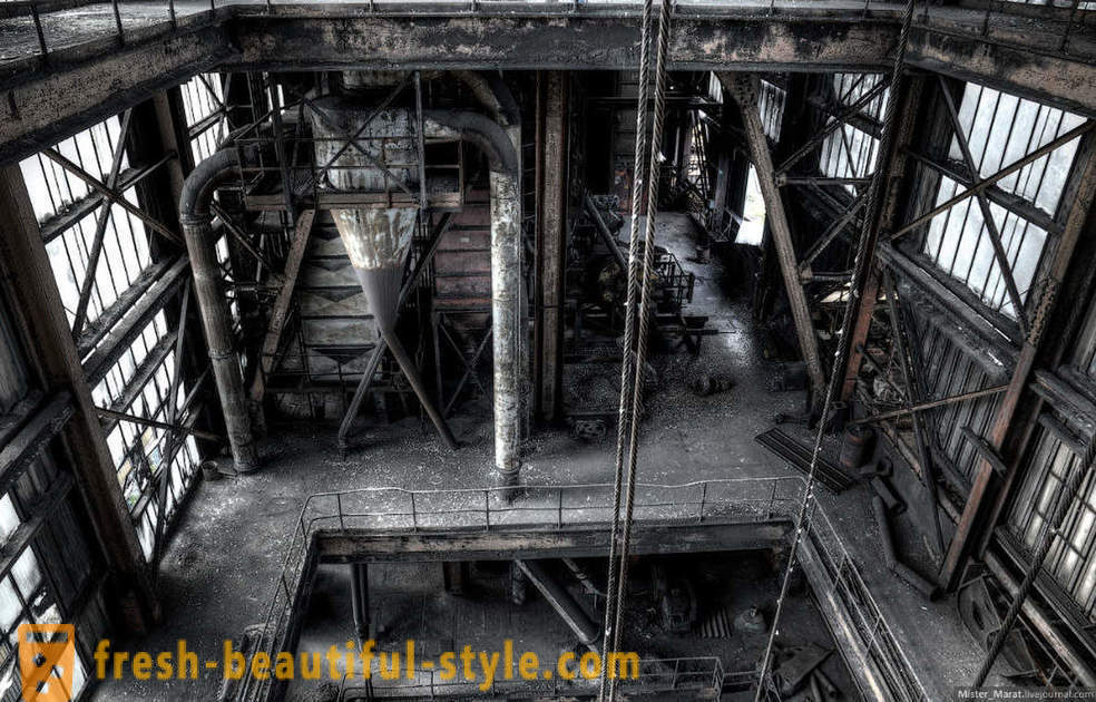 Séta az elhagyott gyár Belgium