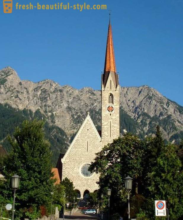 Csodálatos és szokatlan turisztikai Liechtenstein