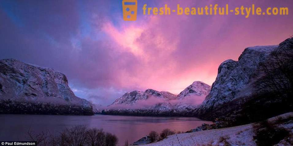 A szépség a norvég fjordok munkájában brit fotós