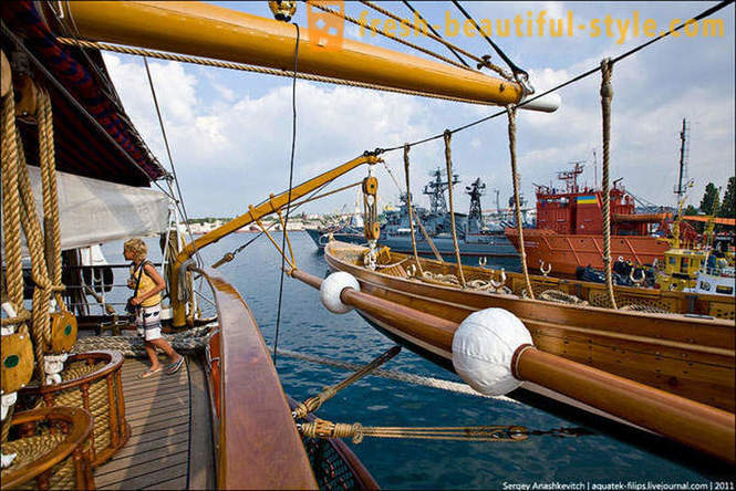 Kirándulás az olasz vitorlás hajó Amerigo Vespucci