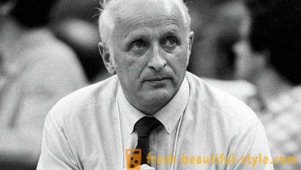 Alexander Gomelsky: coaching karrier, díjak, érmek és személyes élet legendák