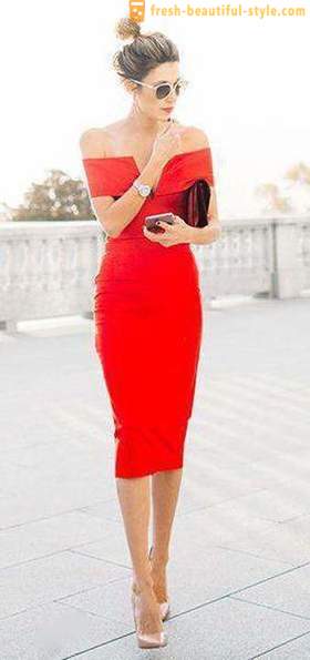 Vörös ruha-ügyben: a legjobb kombináció, főleg a kiválasztás és ajánlás