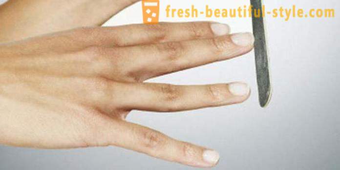 Fehér foltok a körmön az ujjak: okai és kezelési