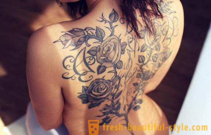Képek intim tetoválás Tetoválások díszítik