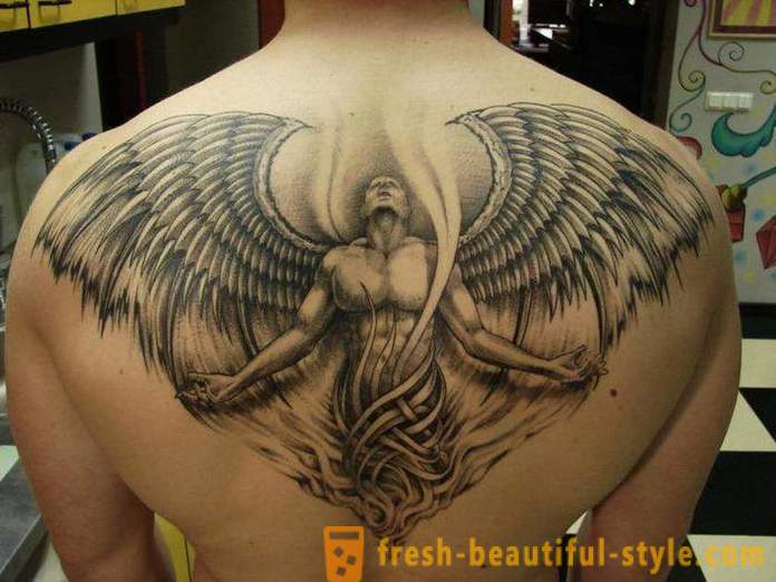 Férfi tetoválás a hátán: érvek, ellenérvek és opciók vázlatok.